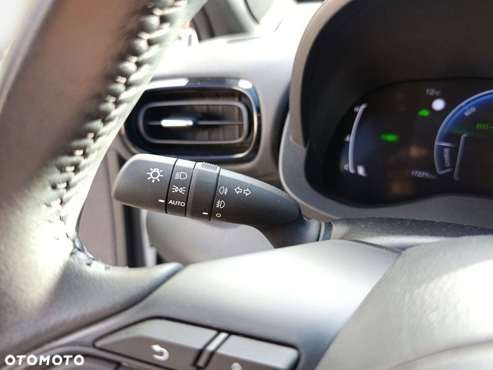 Toyota Yaris Cross Hybrid 1.5 Style - 38