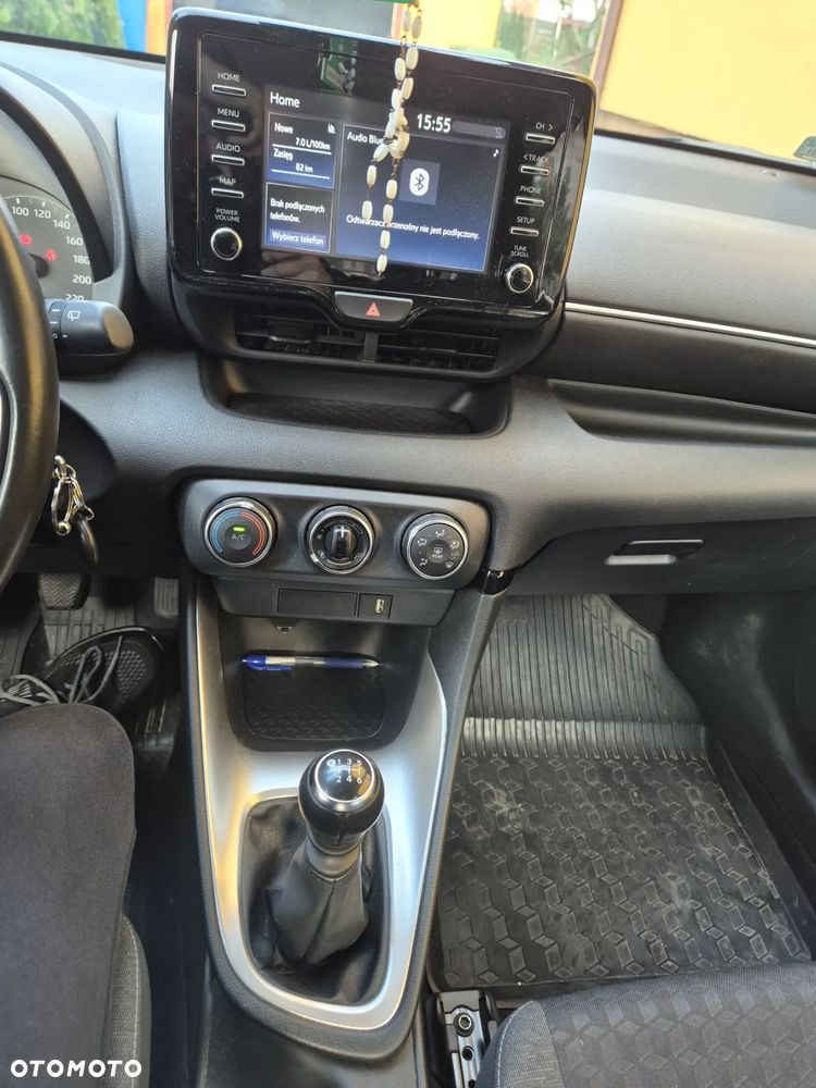 Toyota Yaris 1.5 Comfort - 10
