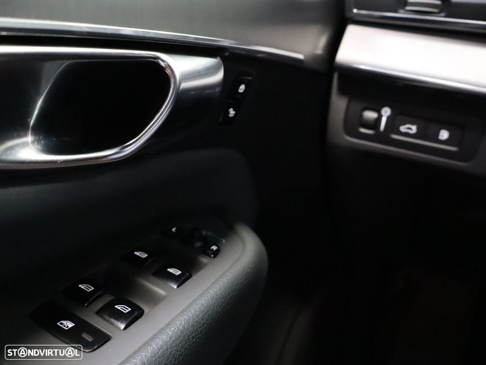 Volvo XC 90 2.0 T8 PHEV Inscription AWD - 15