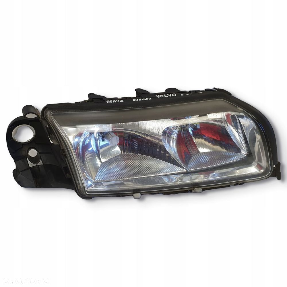 LAMPA PRAWA Volvo S80 I PRAWY PRZÓD przednia EUROPEJSKA europa 8693558 - 2