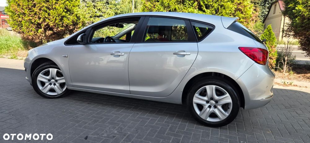 Opel Astra 1.6 CDTI Sport - 7