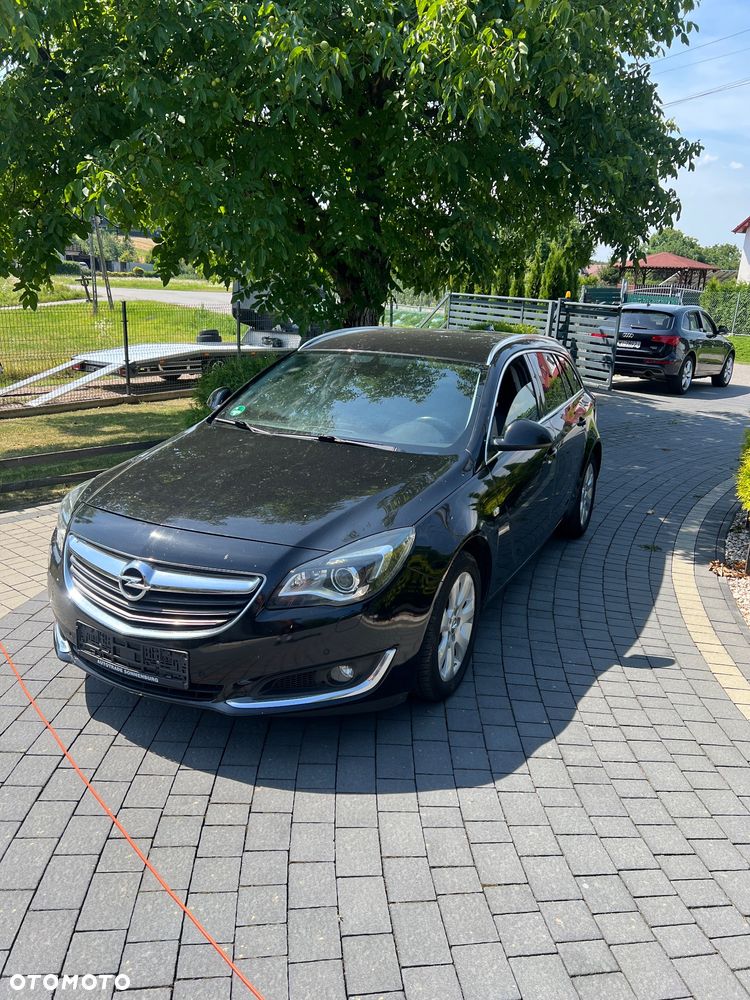 Opel Insignia - 1