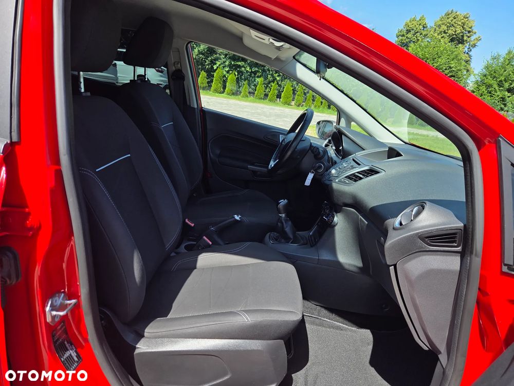 Ford Fiesta 1.25 Titanium - 27