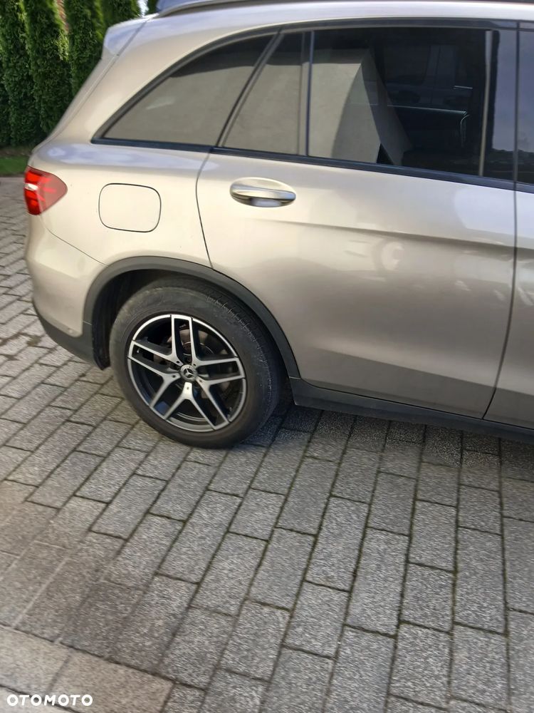 Mercedes-Benz GLC - 5