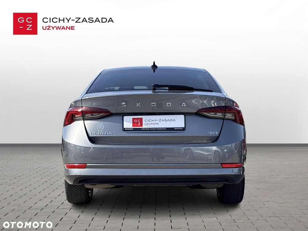 Skoda Octavia 2.0 TSI 4x4 Style DSG - 4
