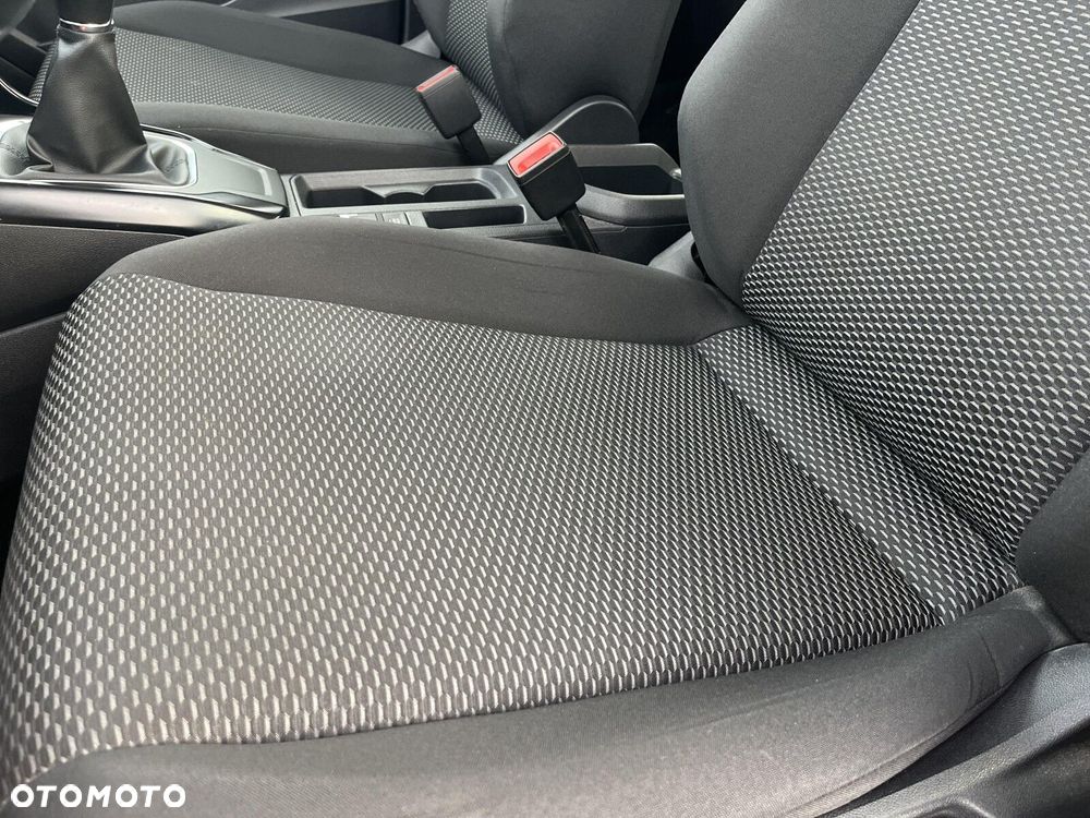 Volkswagen T-Roc 1.0 TSI - 13