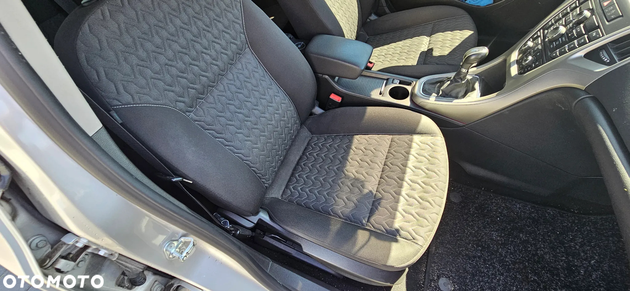 Opel Astra 1.4 Turbo Active - 29