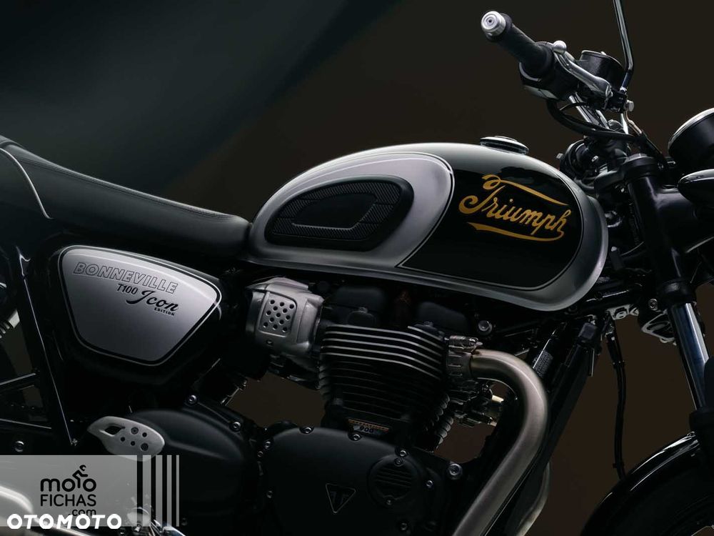 Triumph Bonneville - 10