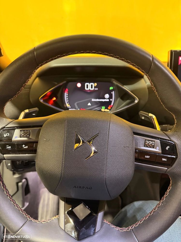 DS DS3 Crossback PureTech 130 Aut. PERFORMANCE LINE + - 17