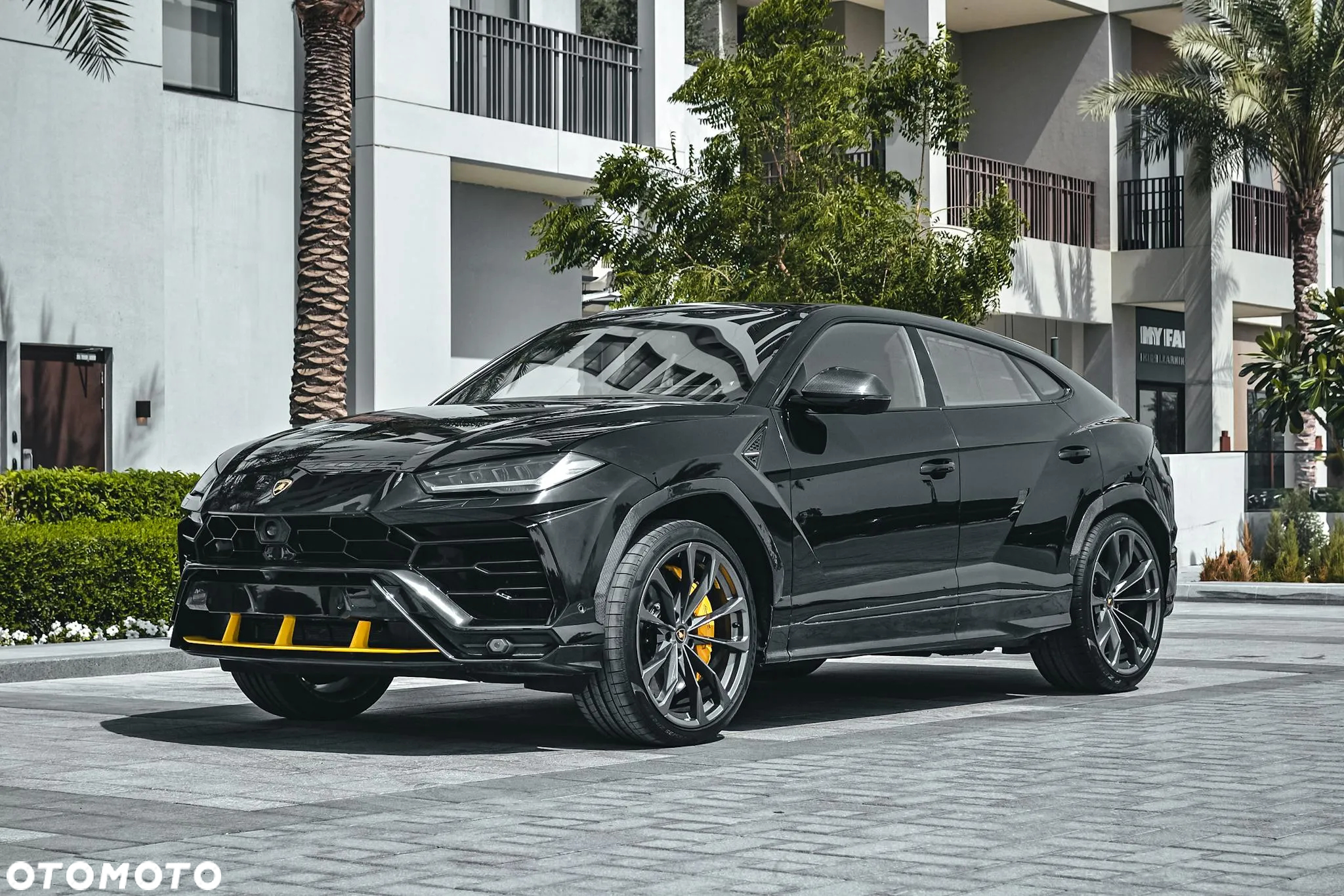 Lamborghini Urus Standard - 22