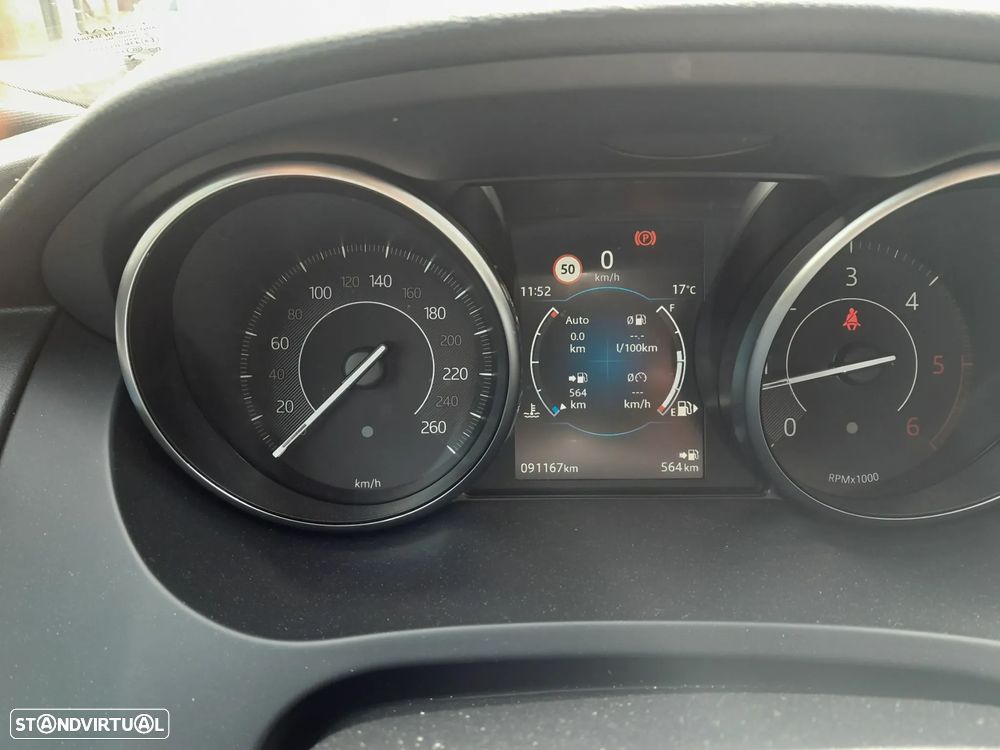 Jaguar E-Pace 2.0 i4D R-Dynamic - 6