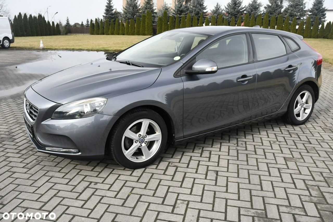 Volvo V40 - 9