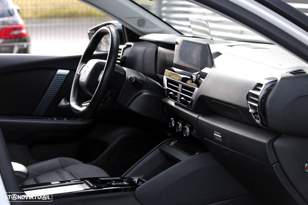 Citroën e-C4 50 kWh Shine - 22