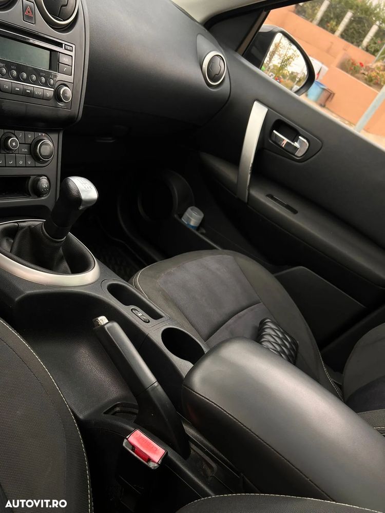 Nissan Qashqai+2 +2 1.6 2WD Visia - 22