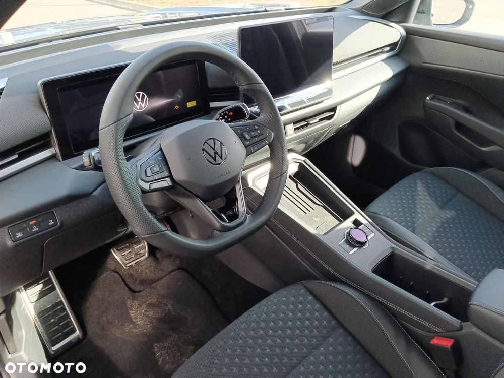 Volkswagen T-Roc - 16