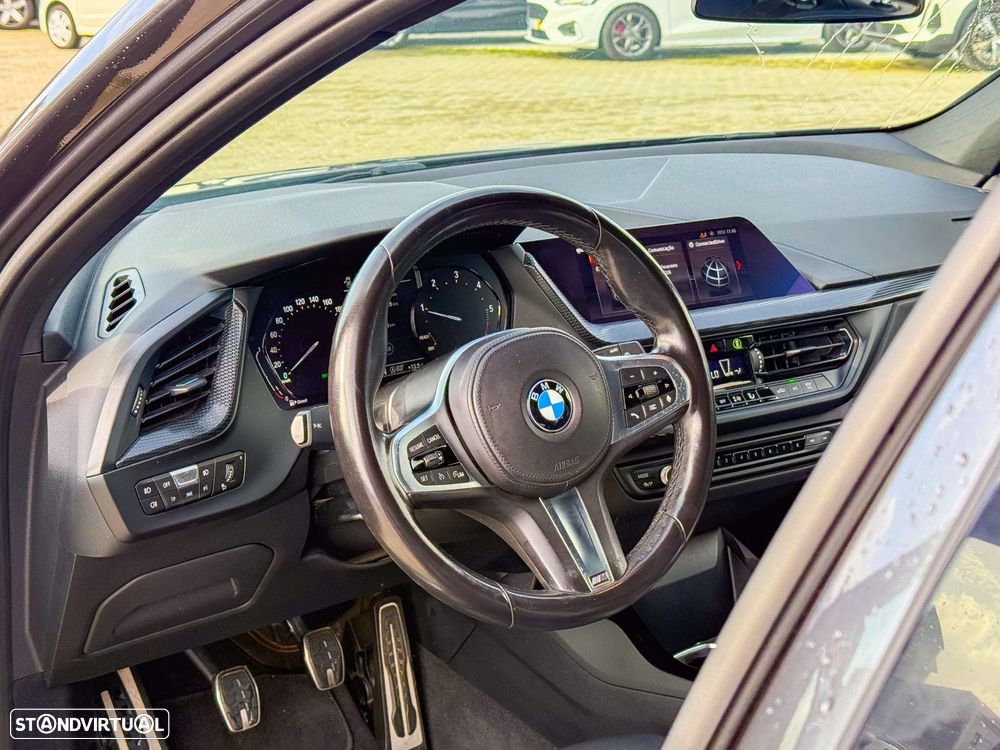 BMW 116 d Pack Desportivo M - 10