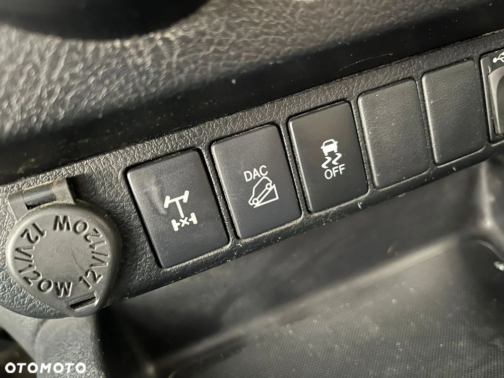 Toyota Hilux 4x4 Extra Cab Comfort - 15