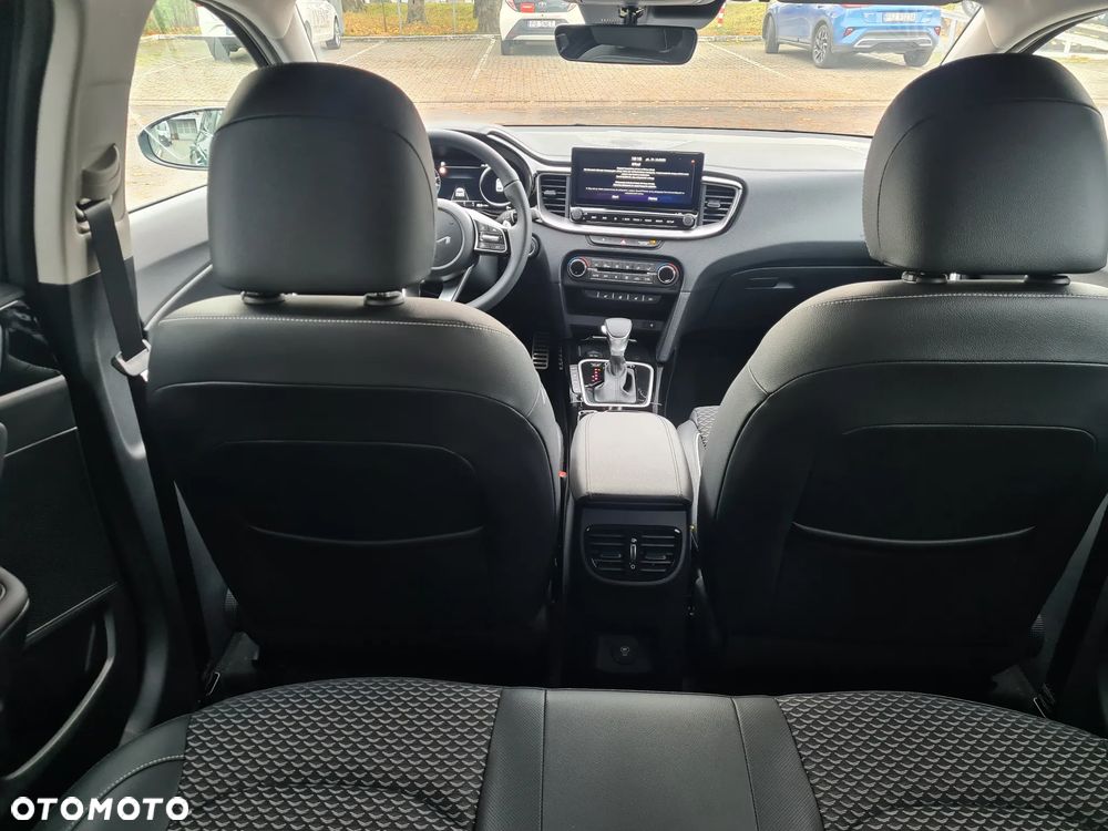 Kia Ceed 1.5 T-GDI L DCT - 10