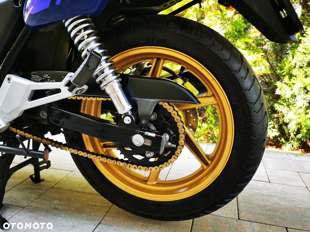 Honda CB - 8
