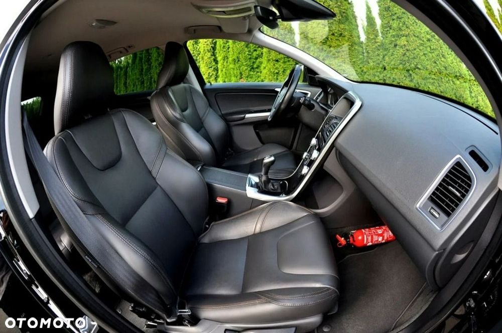 Volvo XC 60 D4 Summum - 19