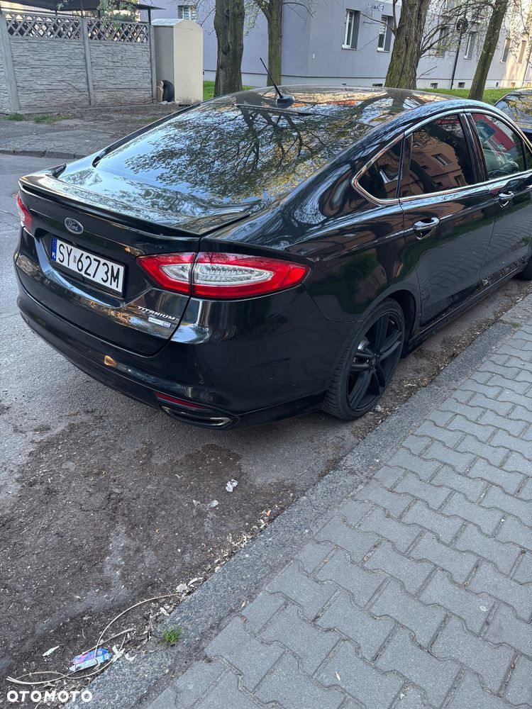 Ford Fusion 2.0 EcoBoost Titanium - 9