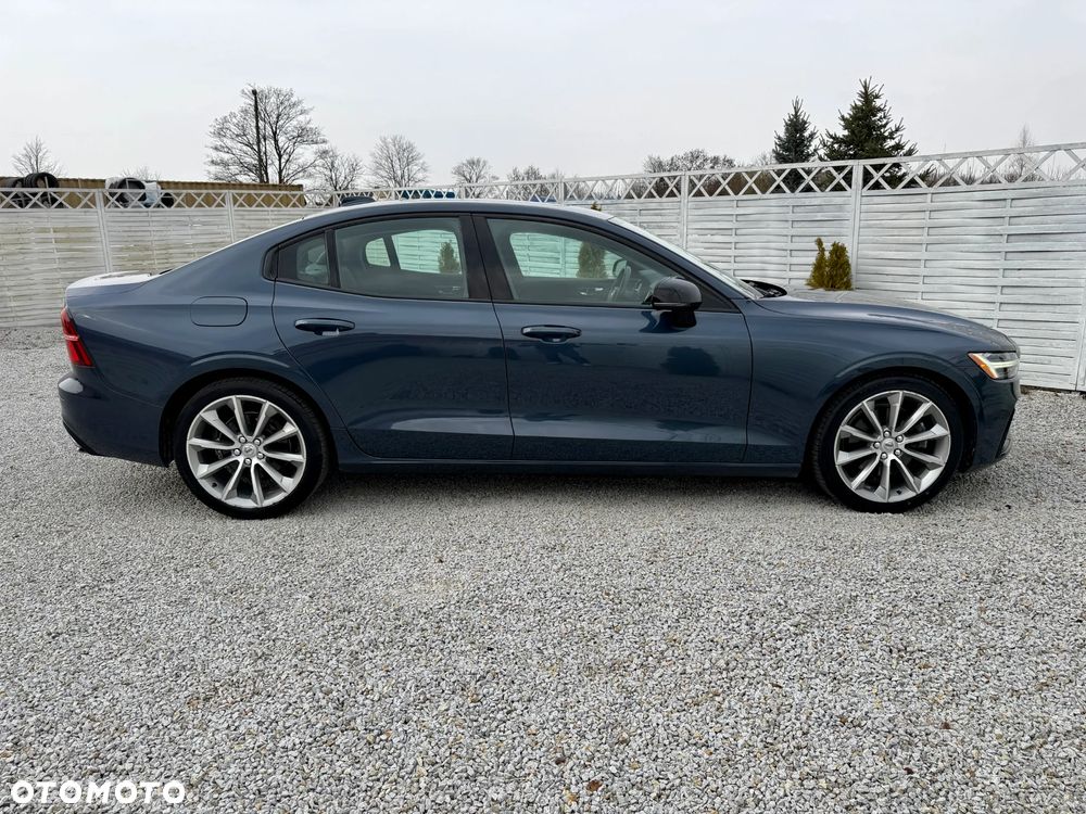 Volvo S60 B5 B AWD Ultimate Dark - 32
