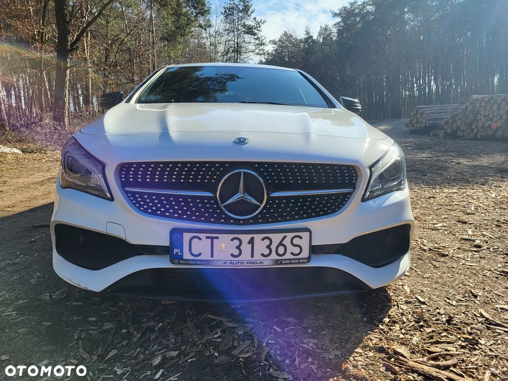 Mercedes-Benz CLA 220 4-Matic AMG Line - 15
