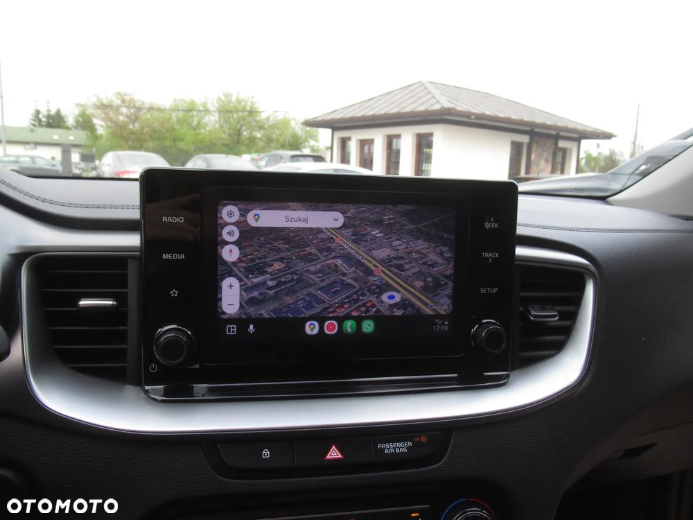 Kia Ceed 1.5 T-GDI M - 24