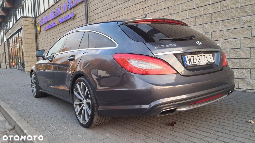 Mercedes-Benz CLS - 31