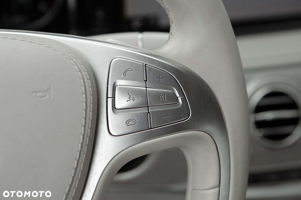 Mercedes-Benz Klasa S 500 4-Matic 7G-TRONIC - 23