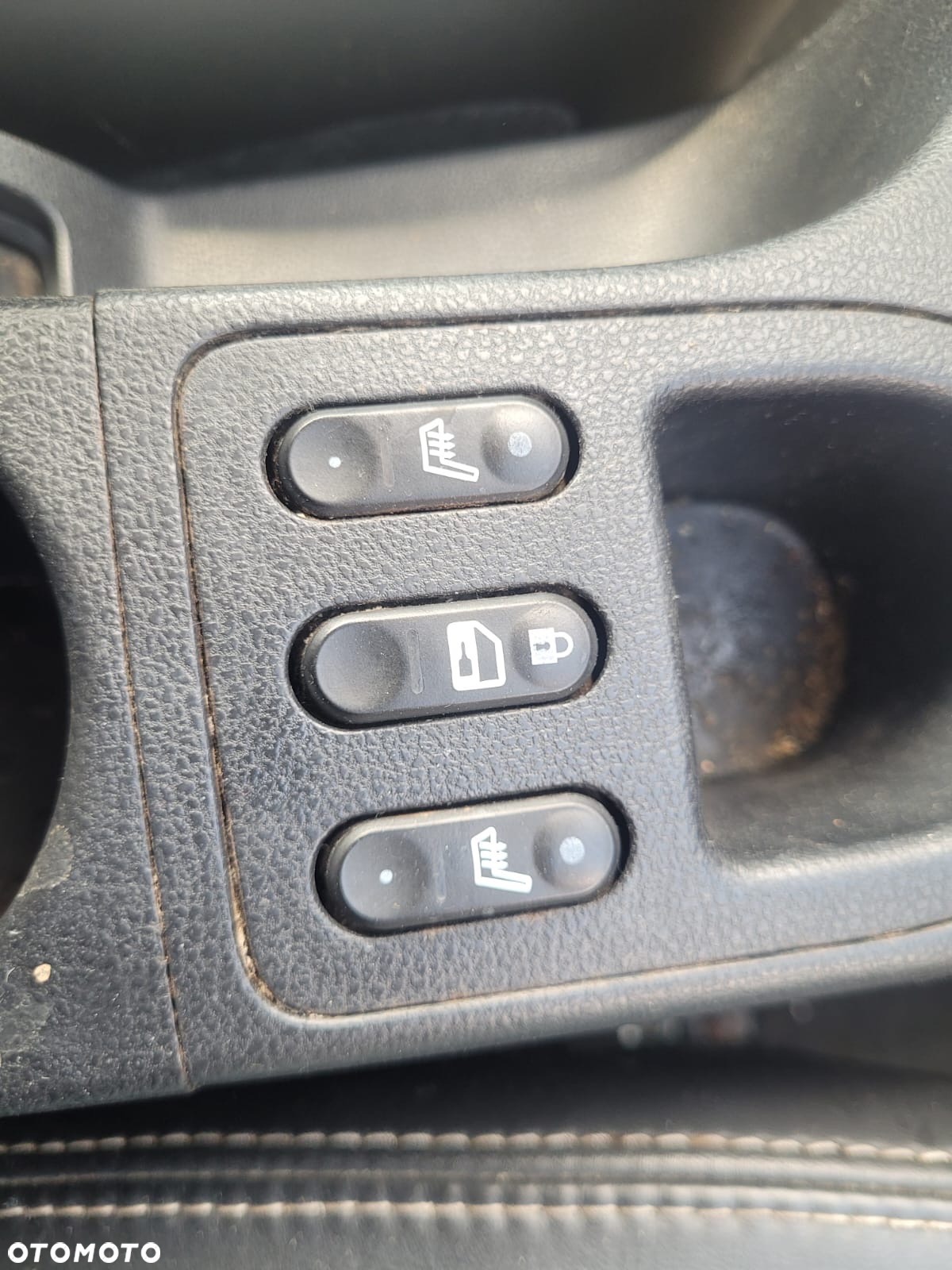Nissan Qashqai 1.6 dCi ACENTA - 12