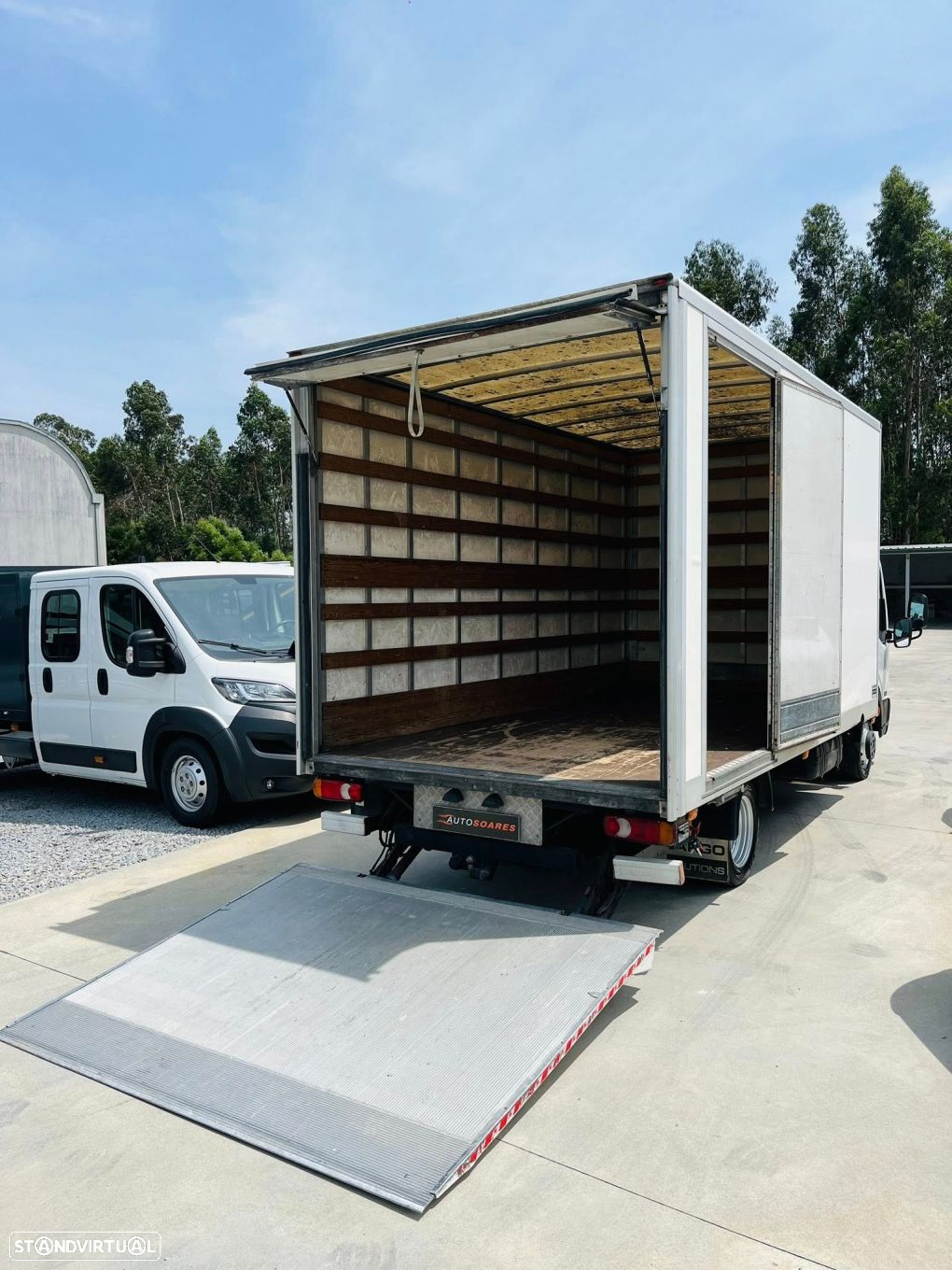 Nissan Cabstar Contentor /  Plataforma - 6