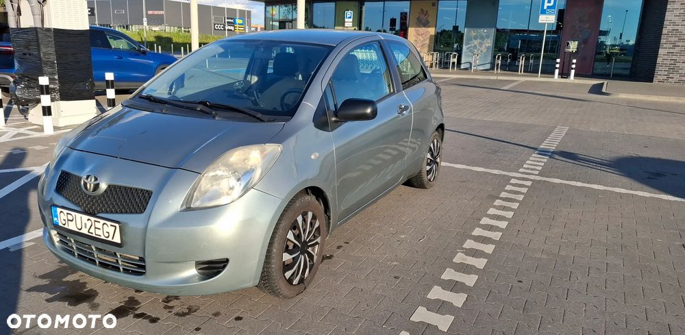 Toyota Yaris - 9
