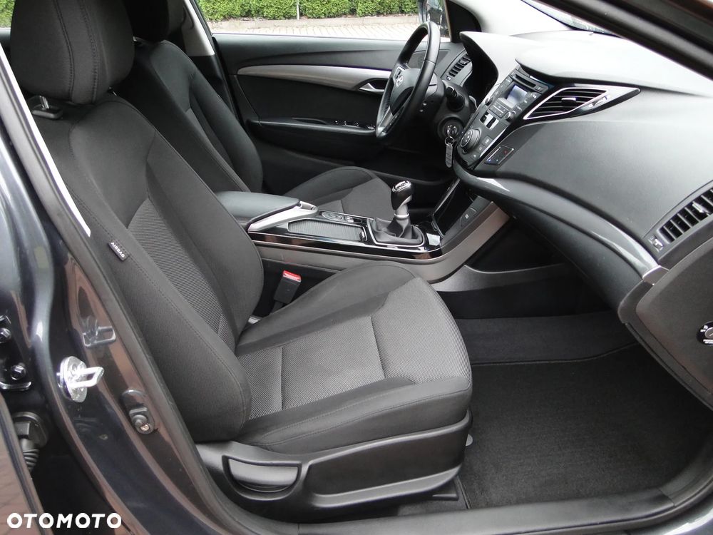 Hyundai i40 1.6 GDI BlueDrive Comfort - 20