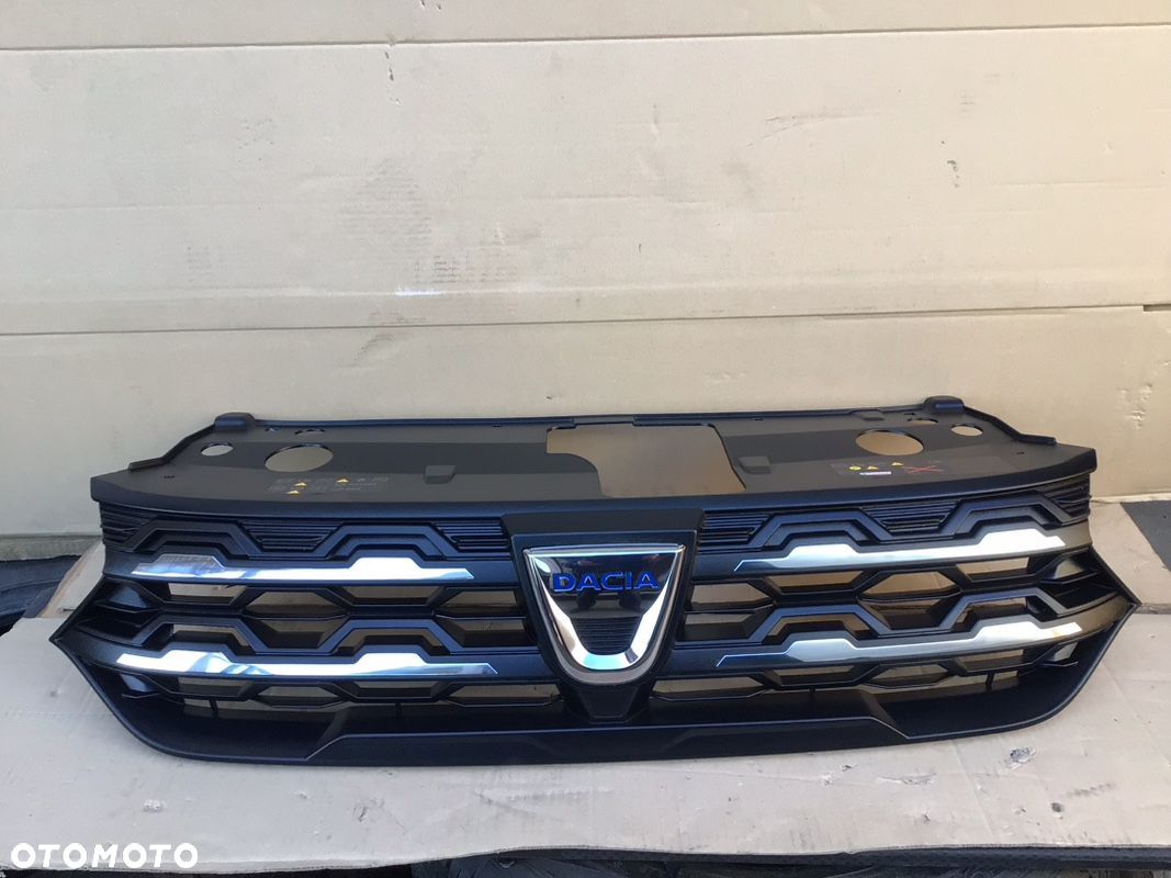 Grill atrapa Dacia Jogger - 1