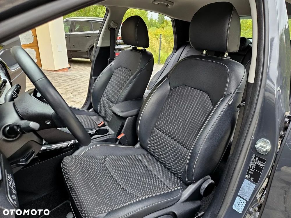 Kia XCeed - 20