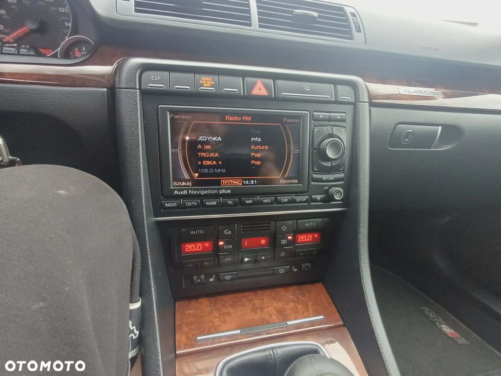 Audi A4 Limousine 2.0 T FSI - 18