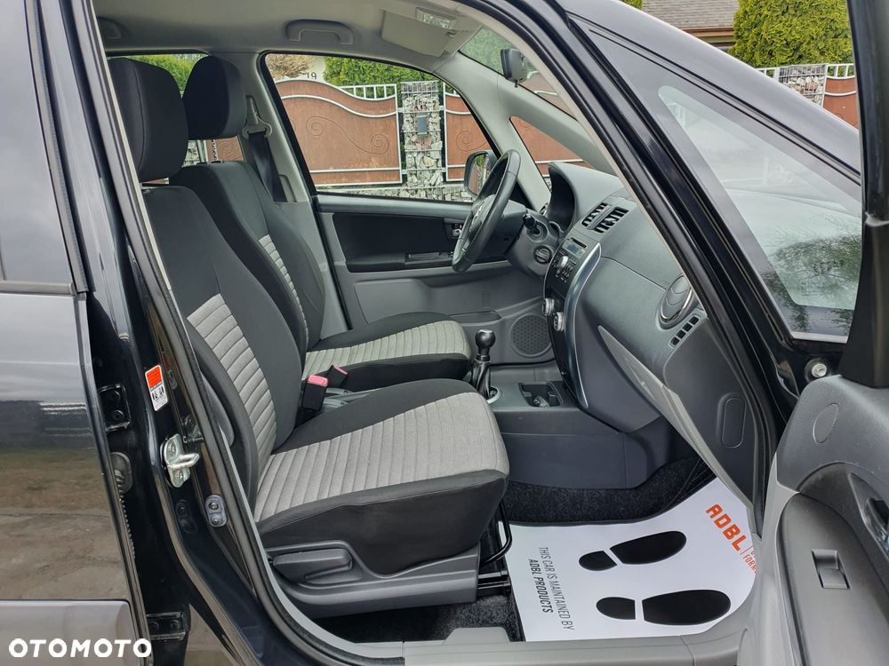 Suzuki SX4 1.6 VVT 4x4 Limited - 14