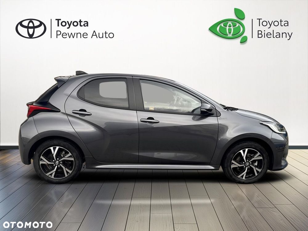 Toyota Yaris Hybrid 1.5 Style - 6