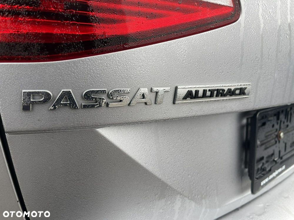 Volkswagen Passat Alltrack 2.0 TDI SCR DSG 4Motion - 7