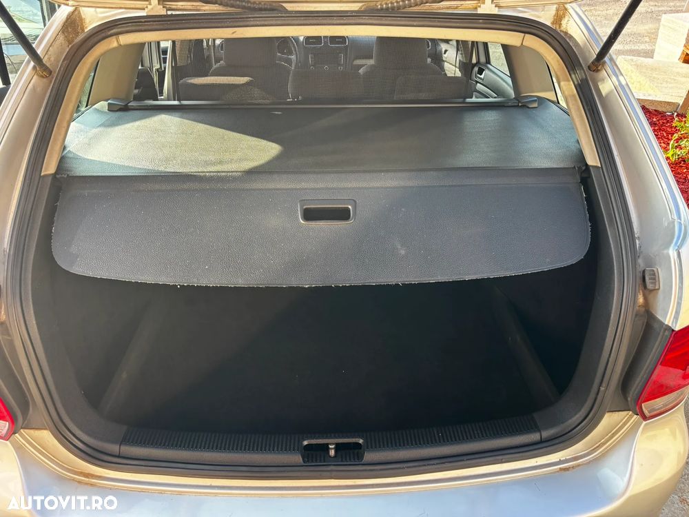 Volkswagen Golf 1.6 TDI BlueMotion Technology Comfortline - 21