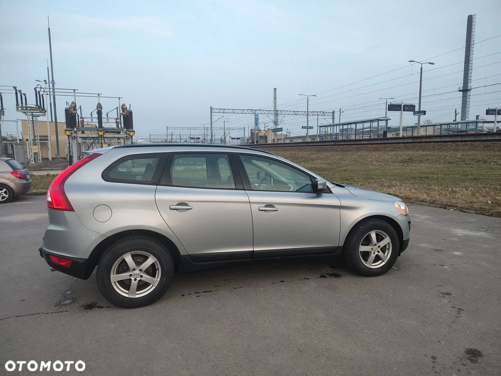 Volvo XC 60 - 6