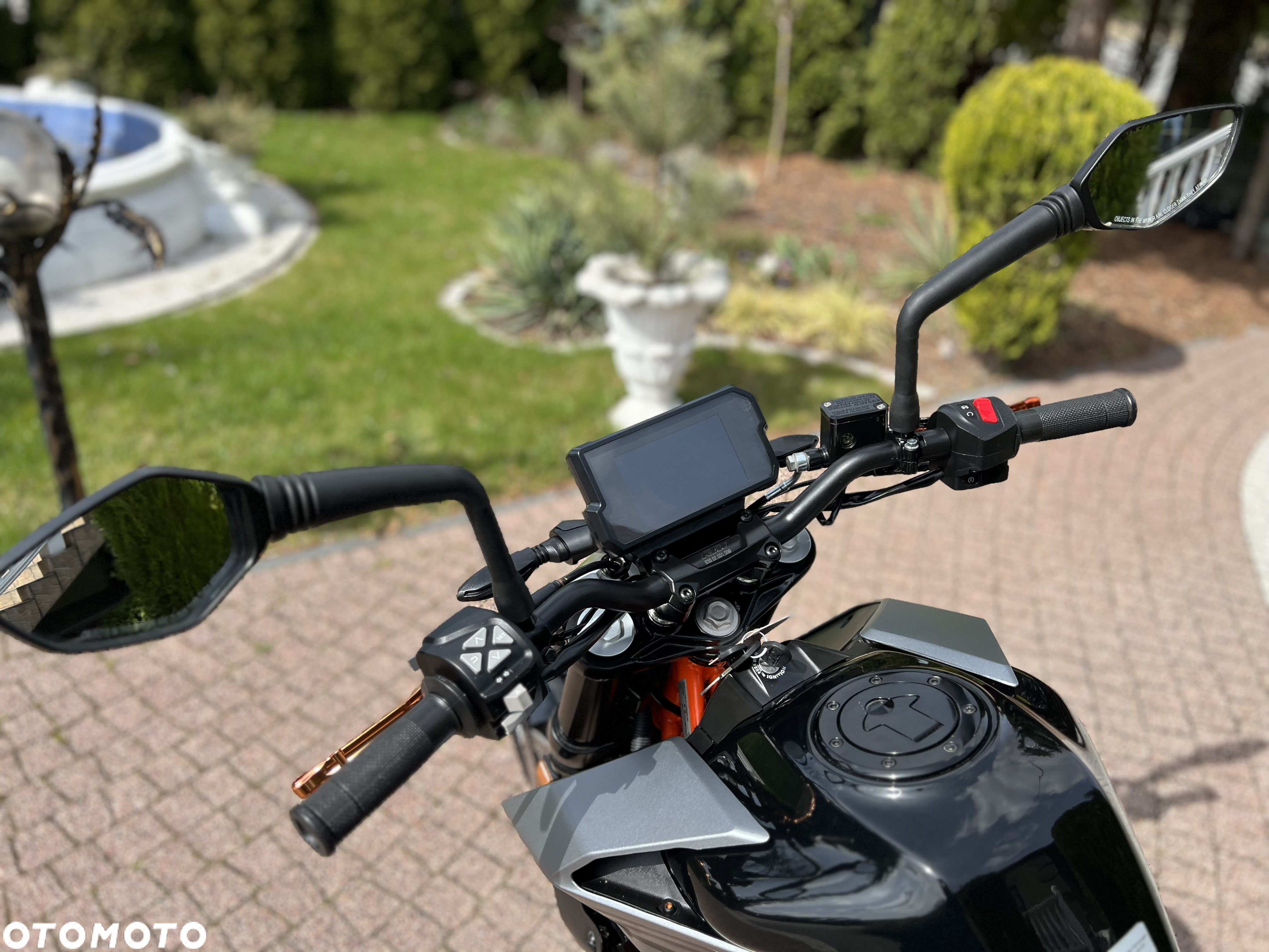 KTM Duke - 33