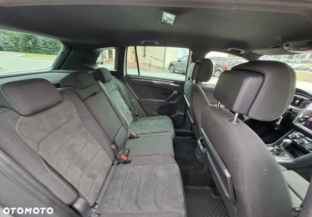 Volkswagen Tiguan - 22