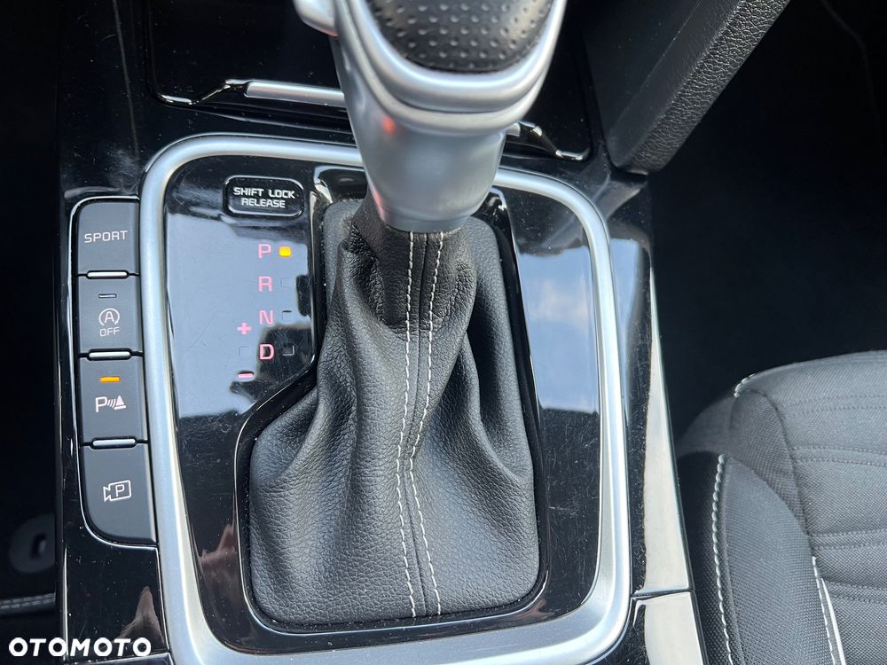 Kia ProCeed 1.5 T-GDI GT Line DCT - 23