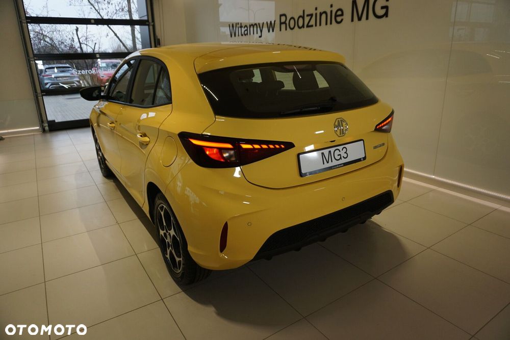MG MG3 - 12