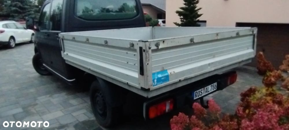 Volkswagen T5 - 12
