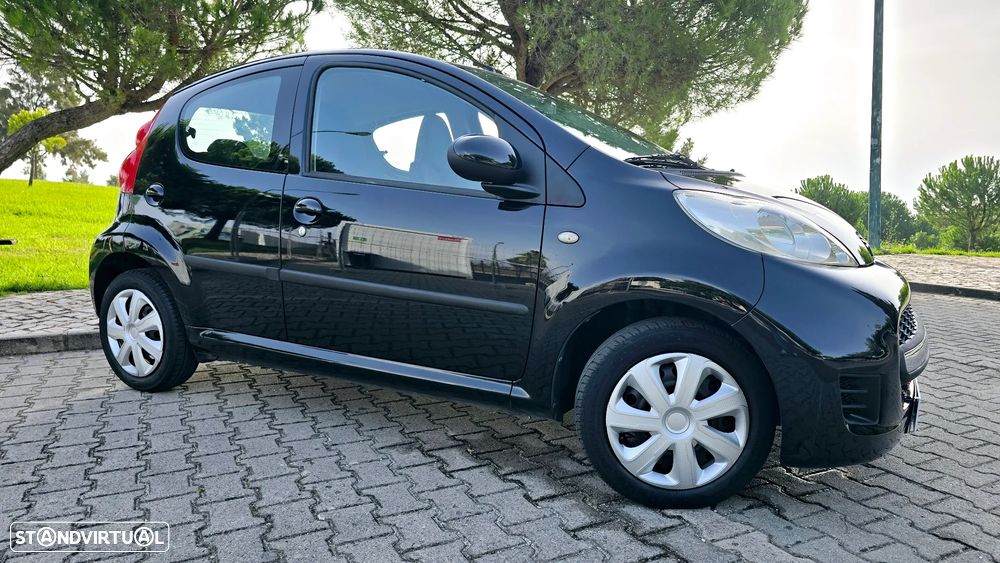 Peugeot 107 1.0 Urban - 17