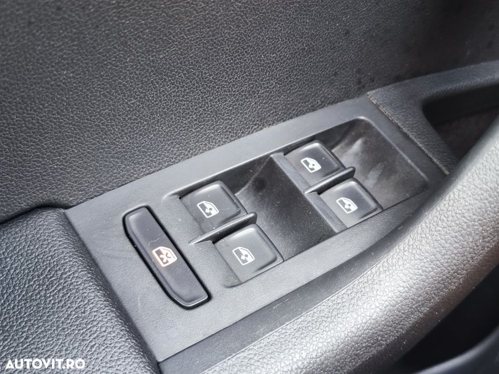 Skoda Octavia 2.0 TDI Ambition - 25