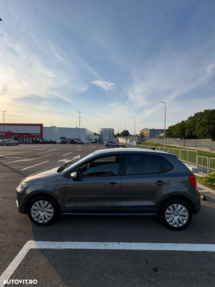 Volkswagen Polo 1.4 TDI (Blue Motion Technology) Comfortline - 3